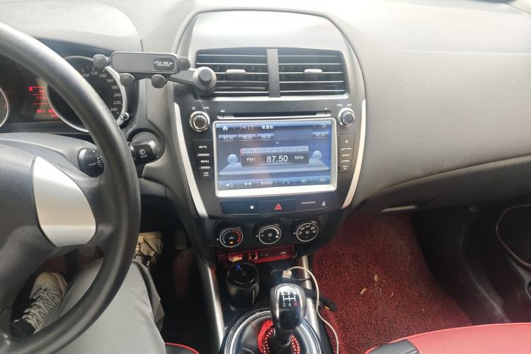 Used Mitsubishi ASX 2013 1.6L Manual Two-Wheel Drive Standard Edition
