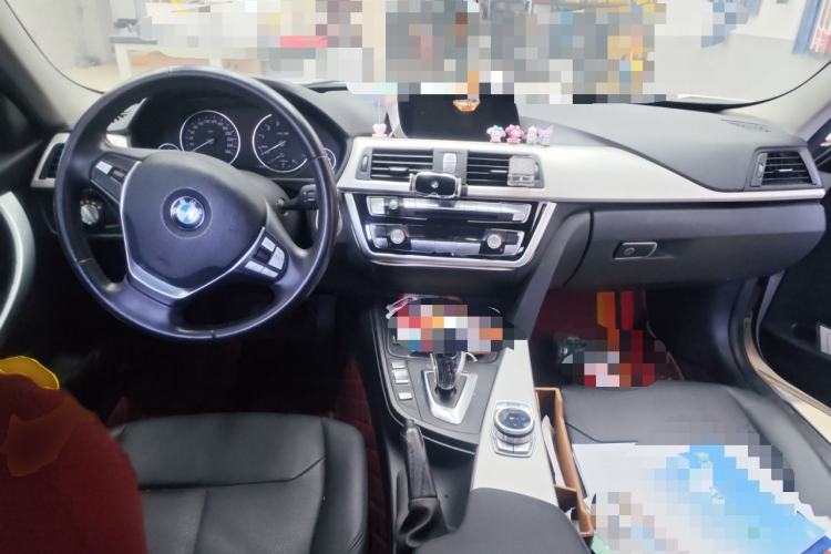 Used BMW 3 Series 2016 320i Fashion Model
