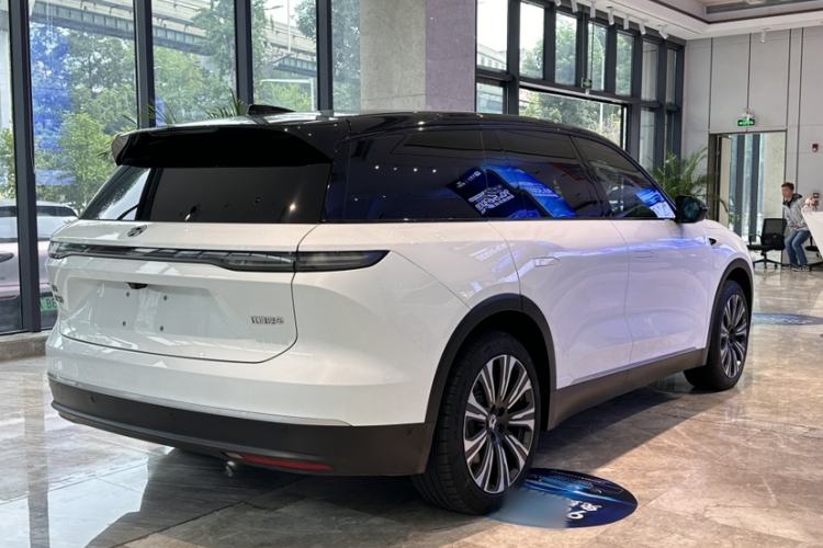 Used Nio ES8 2023 75 kWh