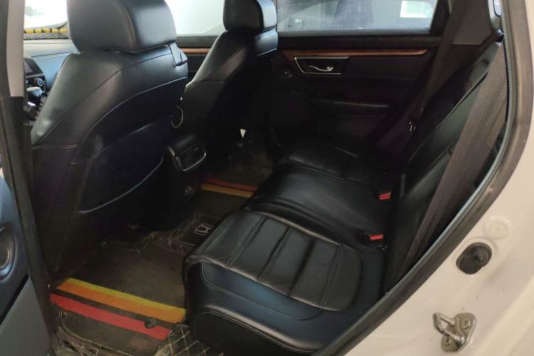 Used Honda CR-V 2017 240TURBO CVT Front-Wheel Drive Fashion Edition