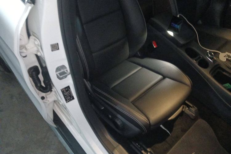 Used Mercedes-Benz GLA 2016 GLA 200 Fashion Model
