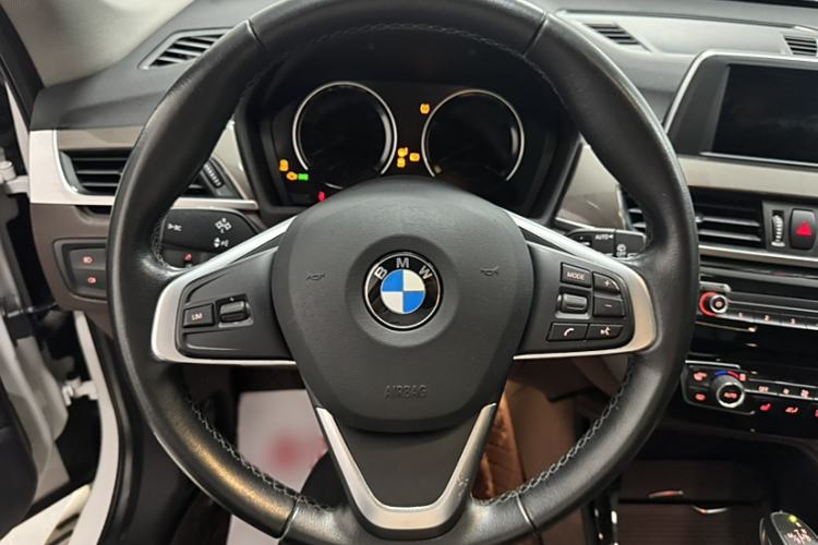 Used BMW X1 2018 sDrive18Li Luxury Model
