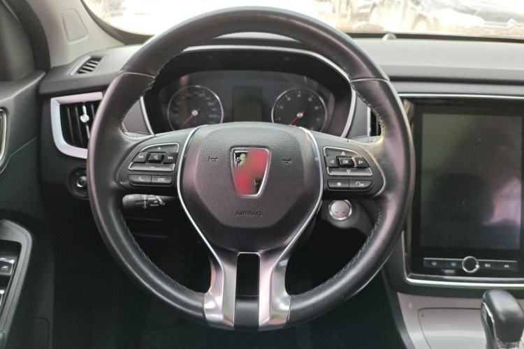 Used Roewe RX5 2019 20T Two-Wheel Drive Automatic 4G Connected Platinum Edition
