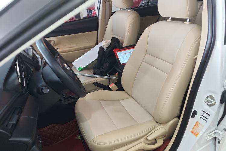 Used Toyota YARiS L 2019 1.5E CVT Dynamic Edition China VI compliant
