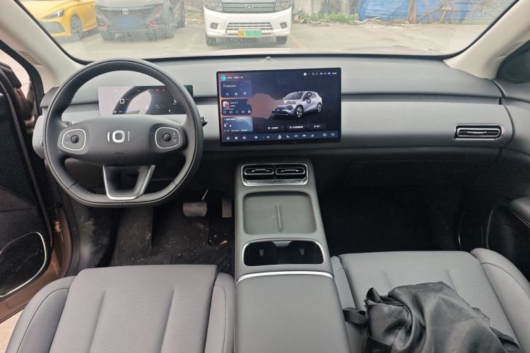 Used  Q05 2026 Model 405Max
