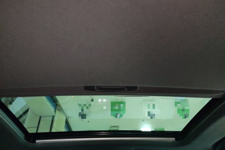 Used Toyota IZOA 2020 2.0L Yichi Version
