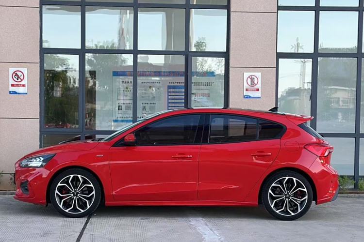 Used Ford Focus 2020 Hatchback EcoBoost 180 Automatic ST Line
