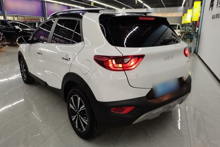 Used Kia kx1 Stonic 2021 1.4L CVT Sunroof Model
