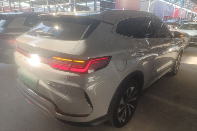 Used BYD Song PLUS New Energy 2023 Champion Edition DM-i 110KM Flagship Model
