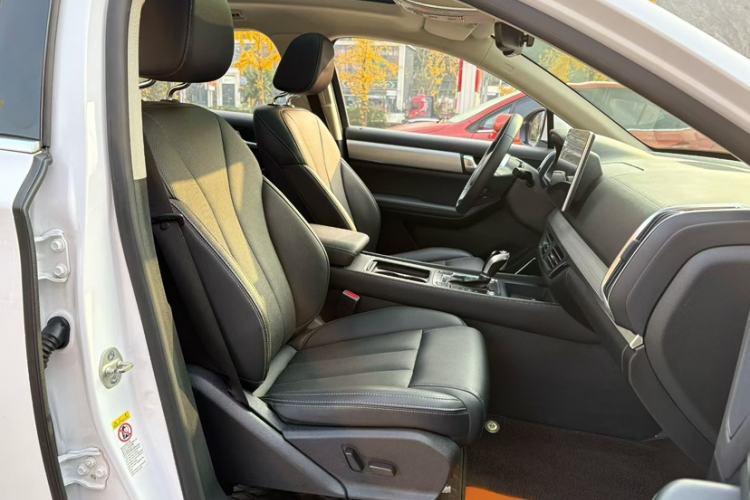 Used BYD Tang 2018 2.0T Automatic Smart Connect Prestige 7-Seater China V Standard
