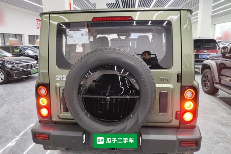 Used 212 T01 2024 2.0T Mechanic
