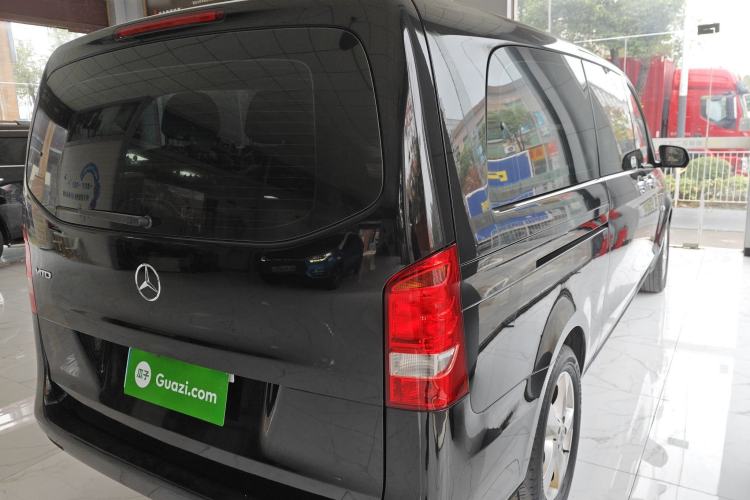 Used Mercedes-Benz Vito 2018 2.0T Elite Version 7 Seats China VI Emission Standard