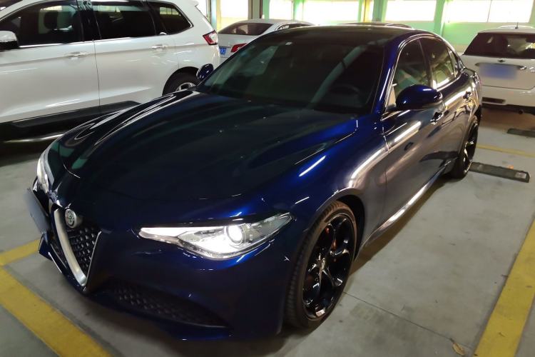 Used Alfa Romeo Giulia 2017 2.0T 280HP Luxury Edition