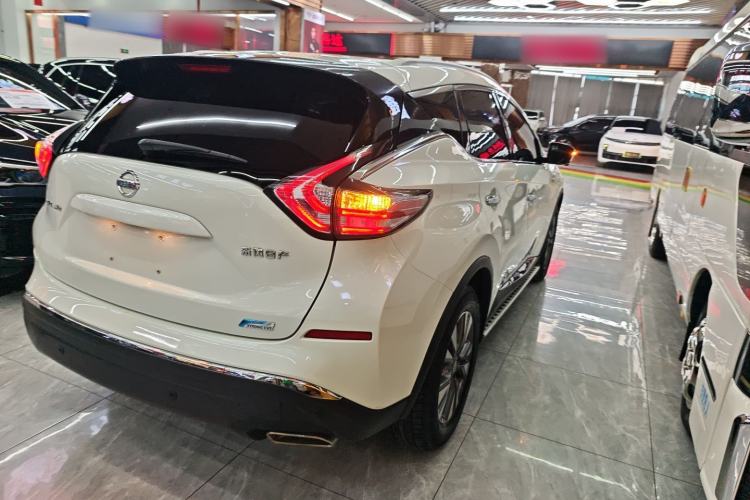 Used Nissan Murano 2021 2.5L XL Two-Wheel Drive Smart Connect Luxury Edition