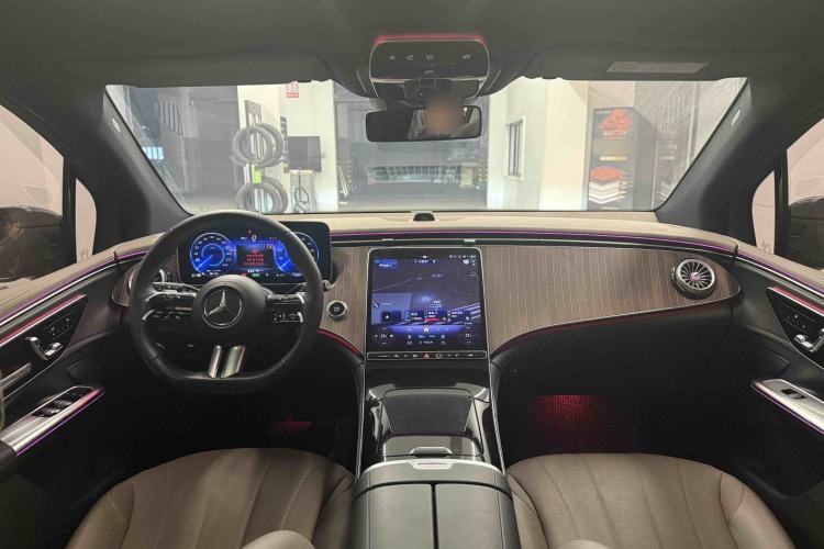 Used Mercedes-Benz EQE SUV 2024 500 4MATIC Pioneer Edition