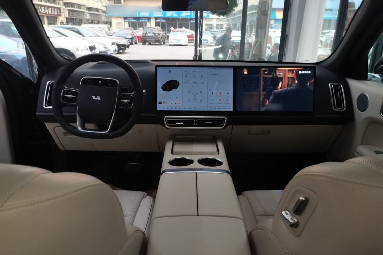 Used Li Auto L7 2023 Pro Model
