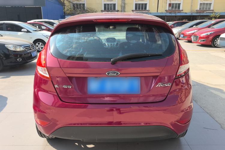 Used Ford Fiesta 2013 Hatchback 1.5L Automatic Fashion Edition