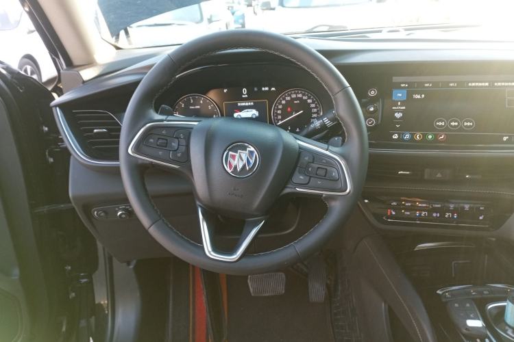 Used Buick Envision 2021 Encore Plus 652T Five-Seat Luxury Model
