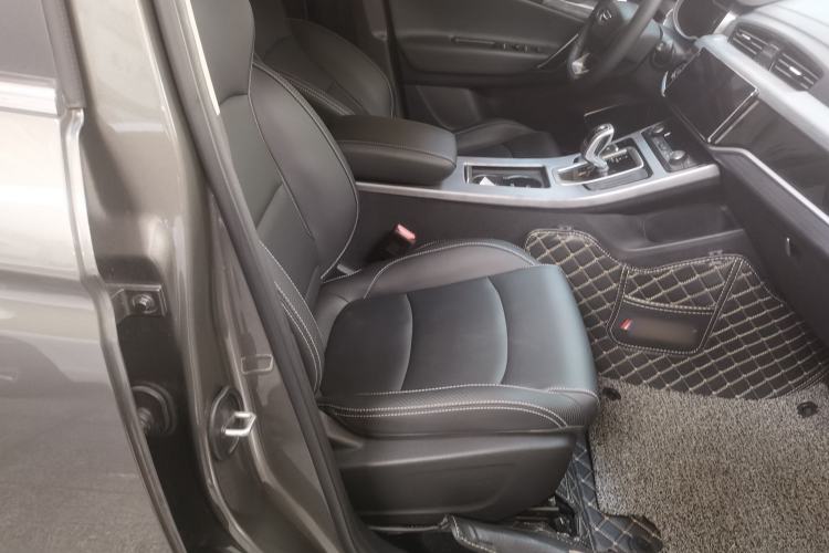 Used Geely Auto Emgrand X7 Sport 2021 Million Edition 1.8TD DCT Two-Wheel Drive Comfort Model