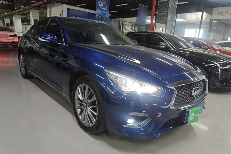 Used Infiniti Q50L 2018 2.0T Enjoyment Version China VI Standard
