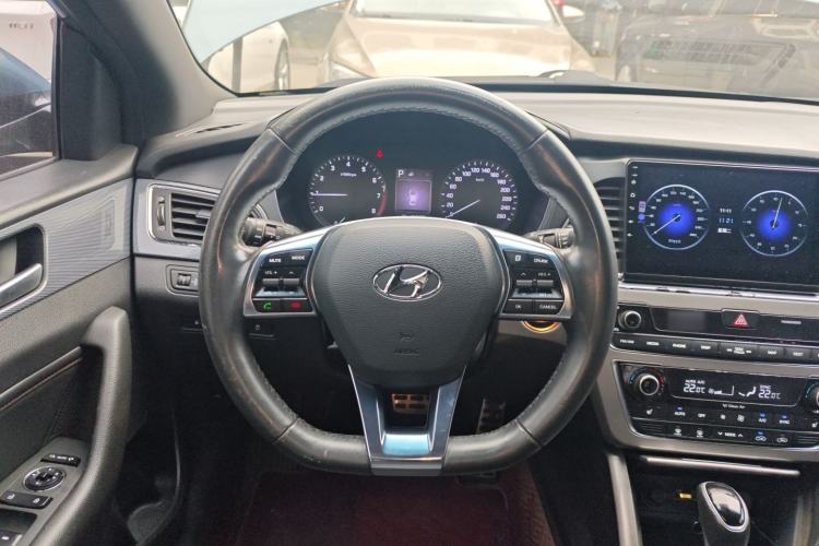 Used Hyundai Sonata 2015 1.6T GLS Smart Model
