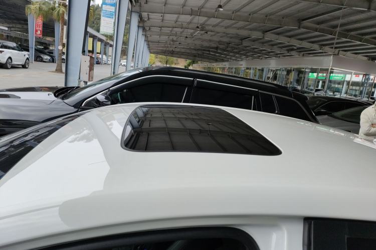 Used Chevrolet Monza 2019 RS 330T Automatic Comfort Edition China VI Standard
