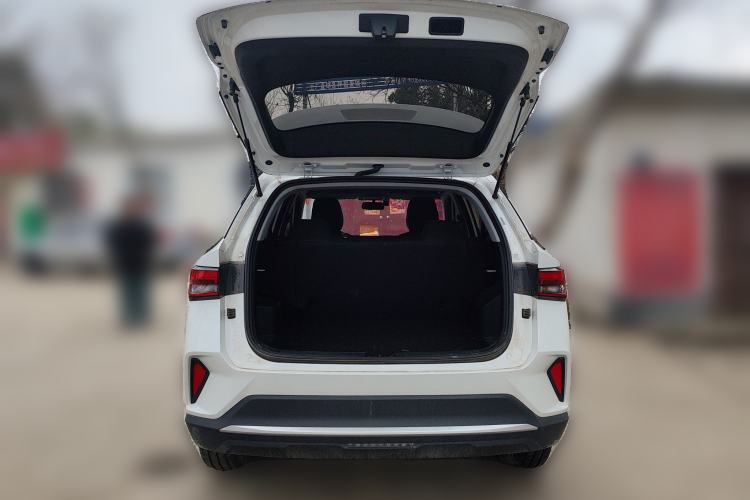 Used Wuling Alvez 2026 1.5L Manual Freedom Model