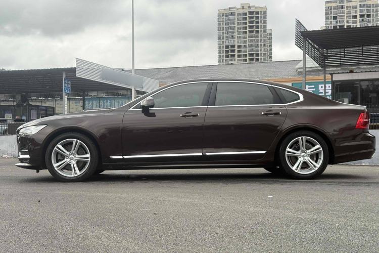 Used Volvo S90 2020 T5 Zhiyi Luxury Edition
