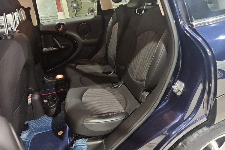 Used  Countryman 2014 1.6L COOPER Fun
