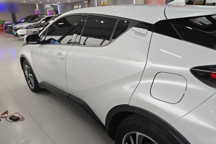Used Toyota C-HR 2021 2.0L Luxury Edition
