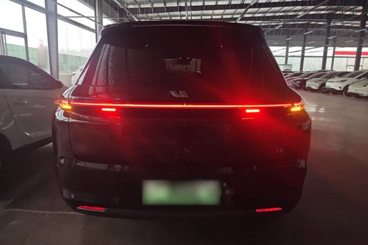 Used Li Auto L8 2023 Air model