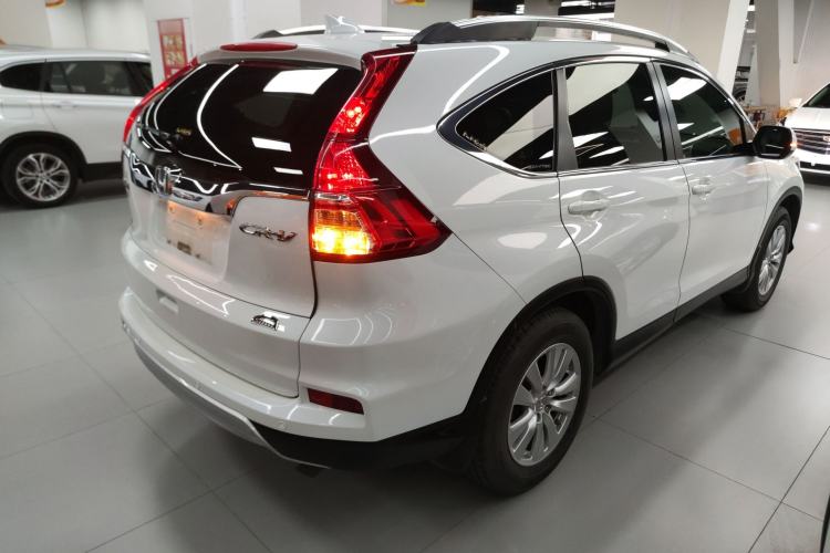 Used Honda CR-V 2016 2.0L Two-Wheel Drive Classic Edition
