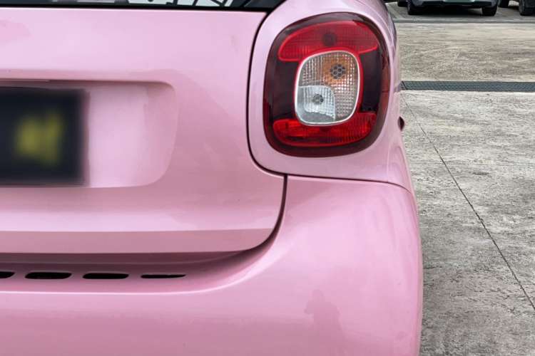 Used  fortwo 2015 1.0L 52 kW Hardtop Passion Edition
