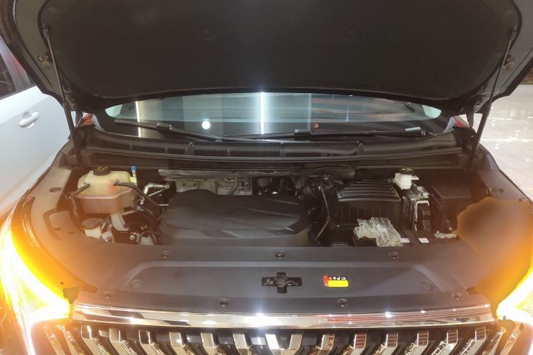 Used SAIC MAXUS G90 2022 2.0T Starry Seven-Seater
