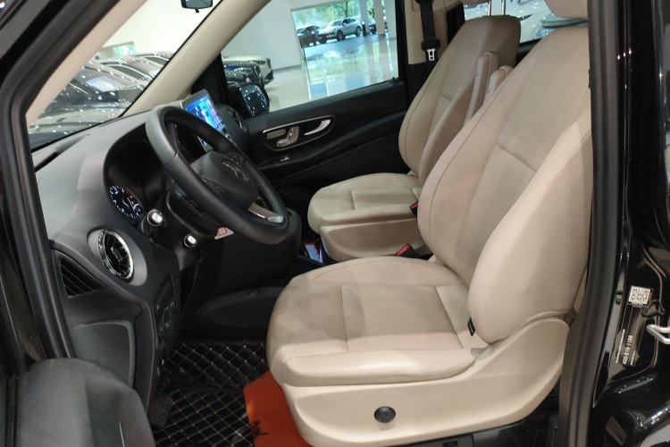 Used Mercedes-Benz Vito 2023 2.0T Business Version 7 Seats