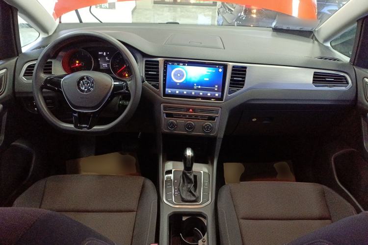 Used Volkswagen Golf Sportsvan 2016 1.6L Automatic Comfort Model
