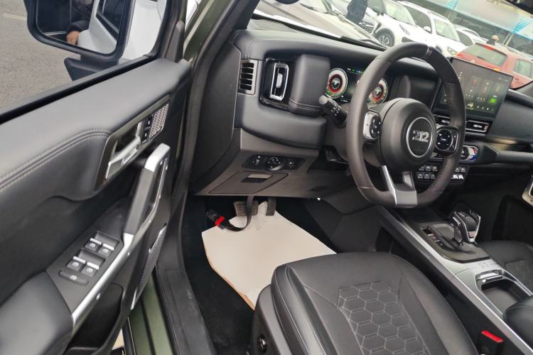 Used  T01 2024 2.0T Explorer
