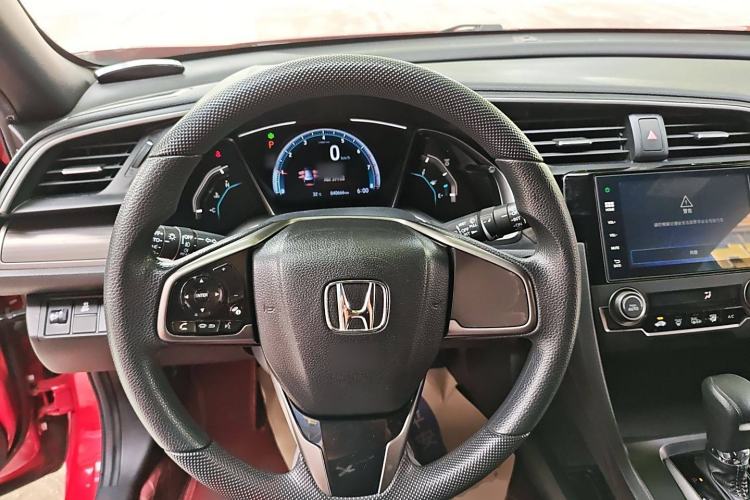 Used Honda Civic 2021 HATCHBACK 220TURBO CVT New Trendsetter
