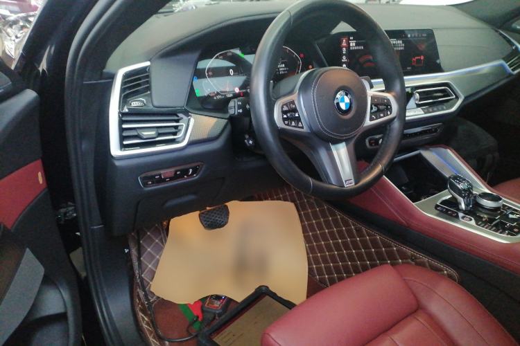 Used BMW X6 2022 xDrive40i Luxury Edition M Sport Package
