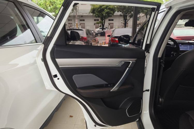 Used Geely Auto Coolray 2023 1.5T DCT Platinum Edition
