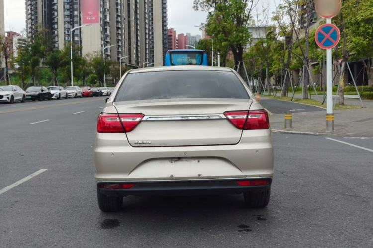 Used Geely Auto Vision 2019 Upgraded Model 1.5L Automatic Luxury Version China V Standard
