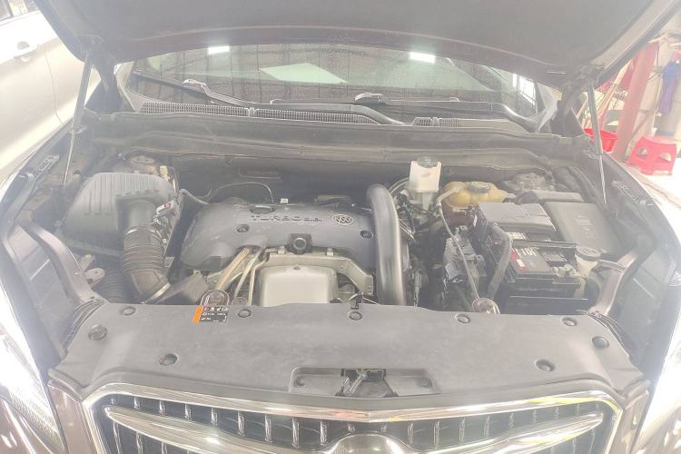 Used Buick Envision 2018 28T Four-Wheel Drive Luxury Model
