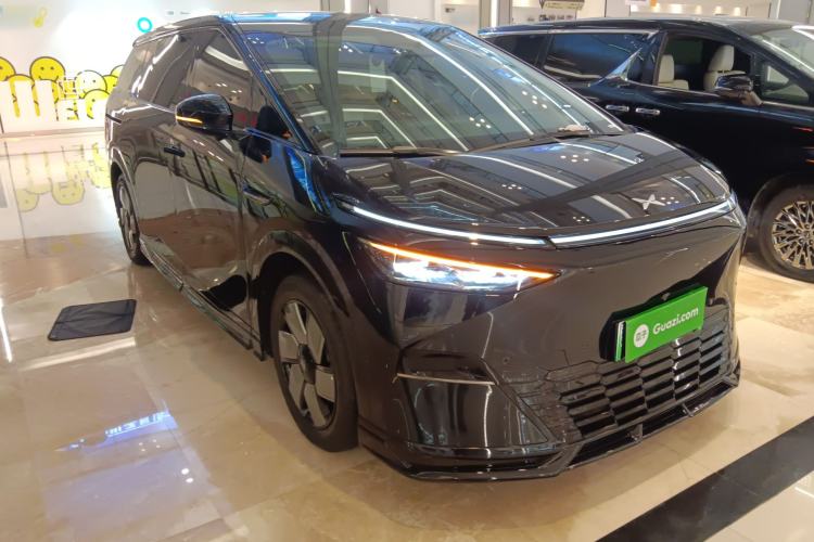 Used XPeng X9 2024 702 Ultra-Long Range Pro