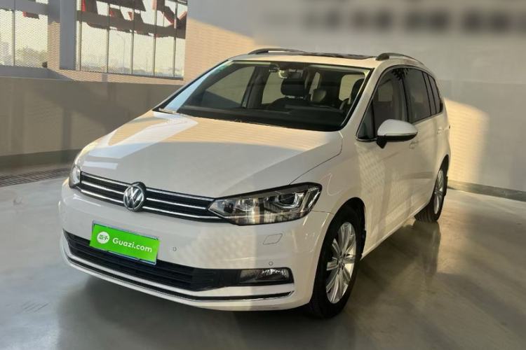 Used Volkswagen Touran 2018 Volkswagen Touran L 280TSI DSG Comfort Edition 7-seater
