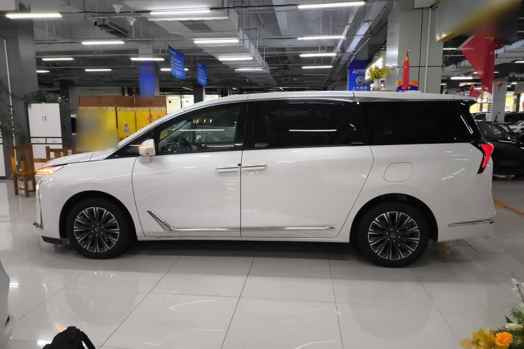 Used Buick GL8 2025 Lu Zun Deluxe Edition
