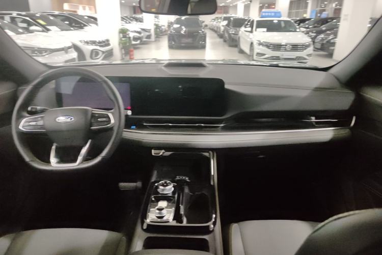 Used Ford Equator Sport New Energy 2025 Luxury Plus Version