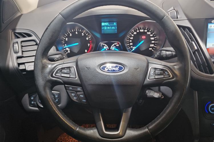 Used Ford Kuga 2018 EcoBoost 180 Two-Wheel-Drive Platinum Edition
