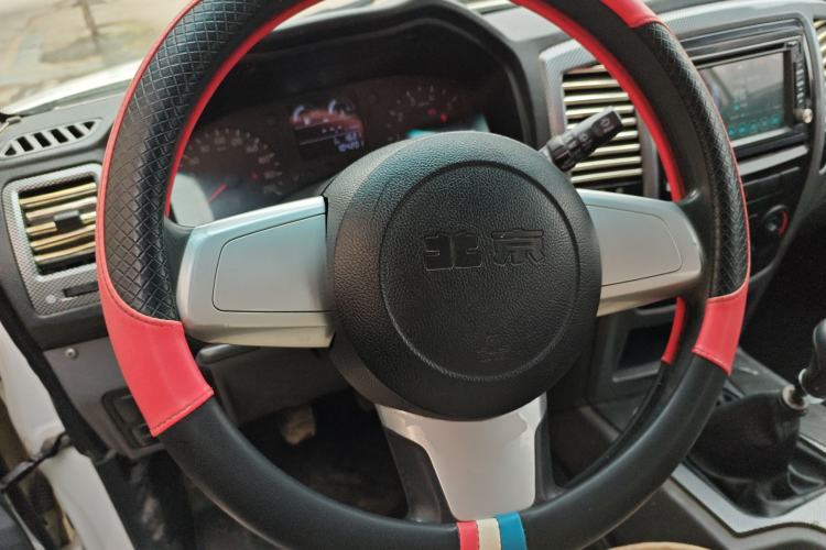 Used  Beijing BW007 2015 2.0L two-wheel drive Comfort version
