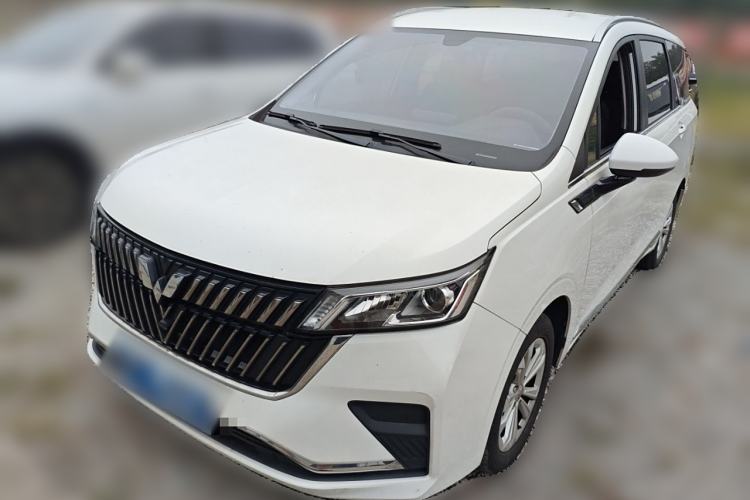 Used Wuling Jiachen 2022 1.5T Manual Light Enjoyment Dynamic Version
