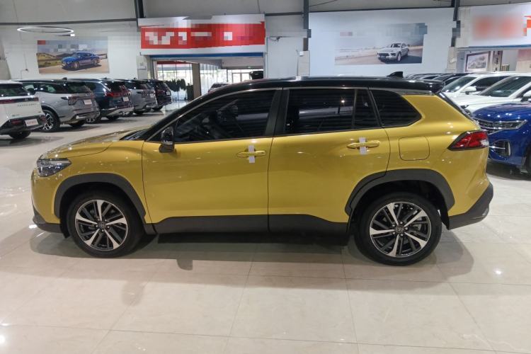 Used Toyota FRONTLANDER 2022 2.0L CVT Luxury PLUS Edition
